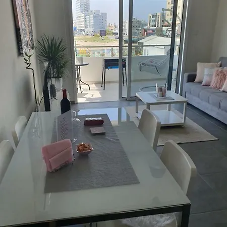 Apartment City Heights Larnaca